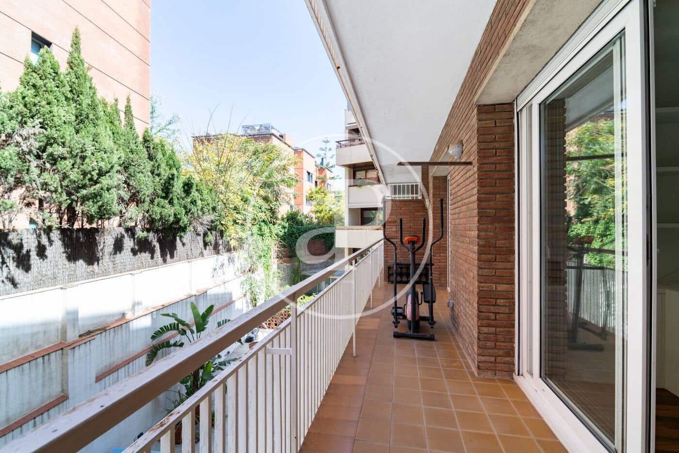 5 bedroom Apartment for rent in Barcelona city with garage - € 4,500 (Ref: 9770620)