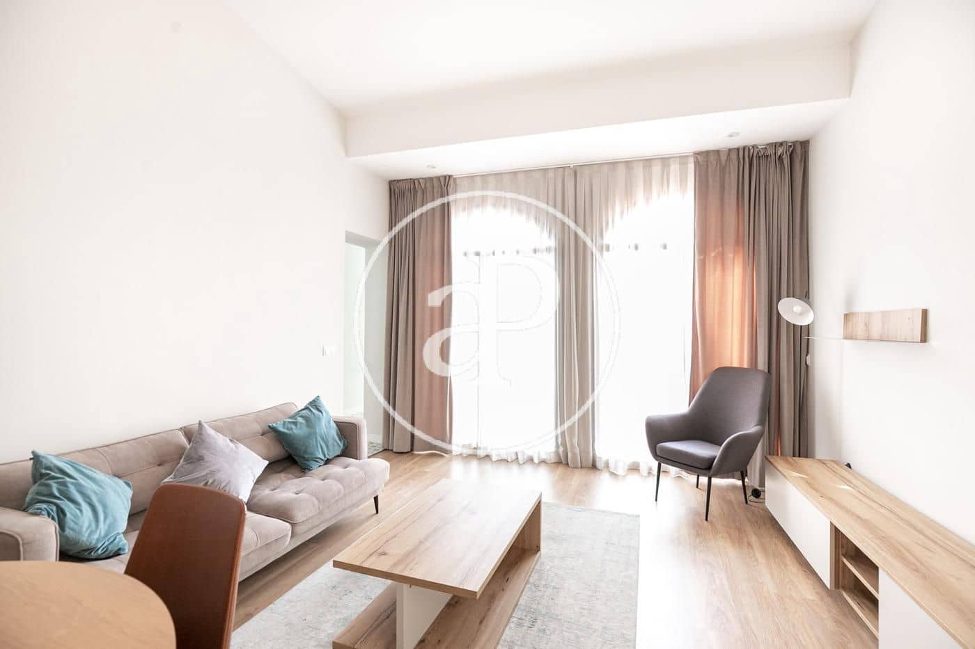 2 bedroom Apartment for rent in Barcelona city - € 2,700 (Ref: 9770621)
