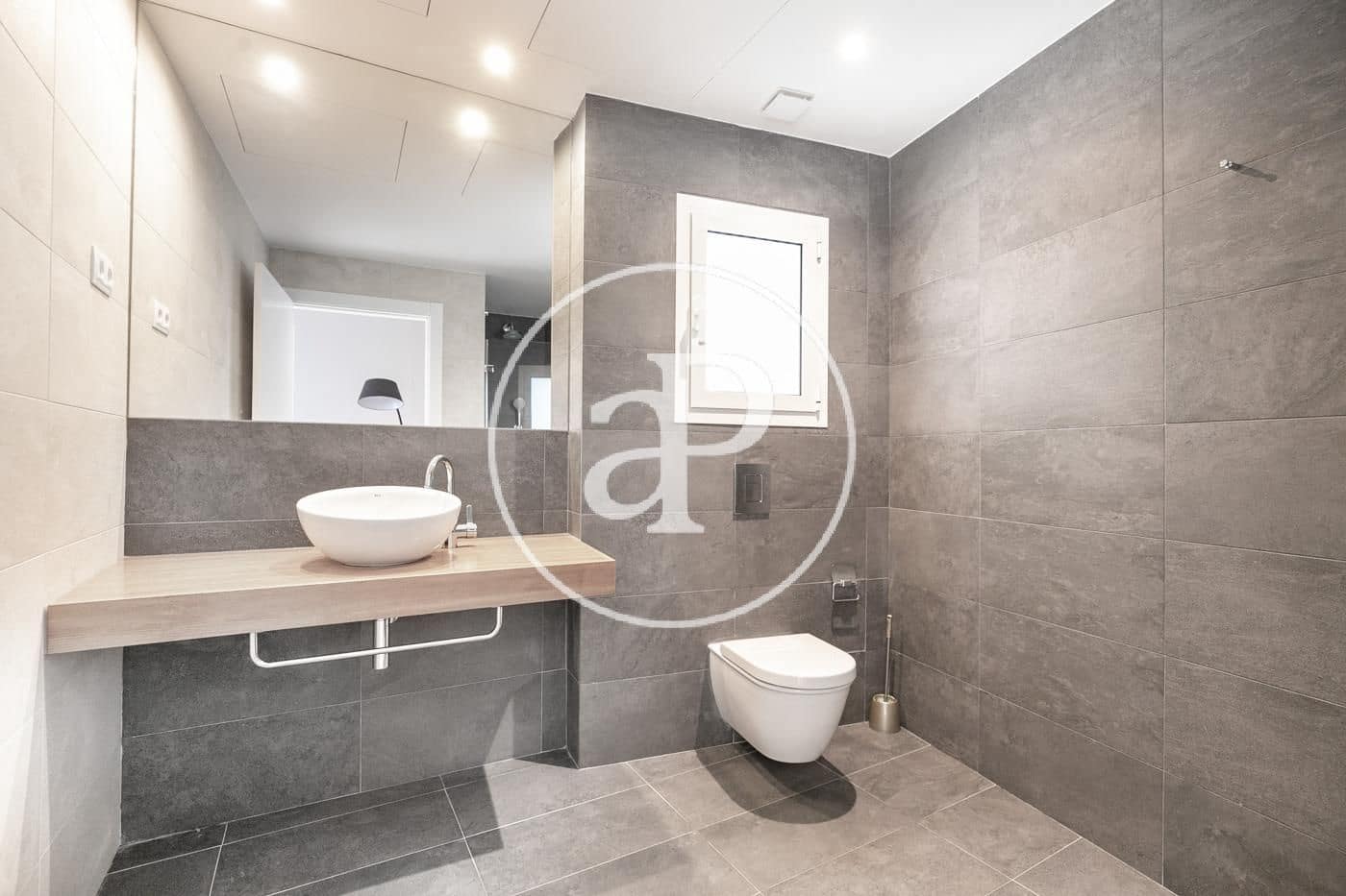 2 bedroom Apartment for rent in Barcelona city - € 2,700 (Ref: 9770621)