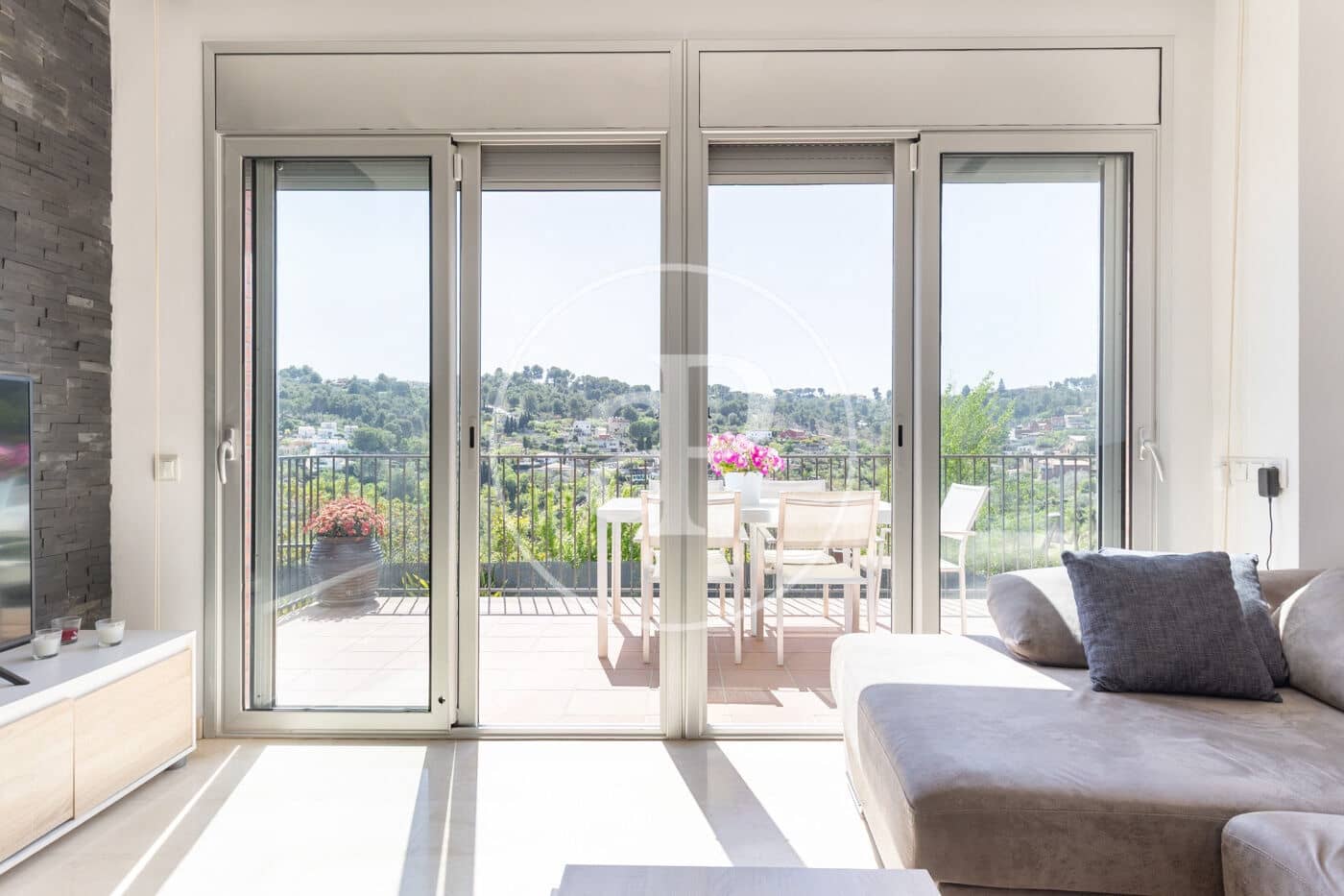 3 bedroom Villa for sale in Terrassa with pool - € 550,000 (Ref: 9770623)