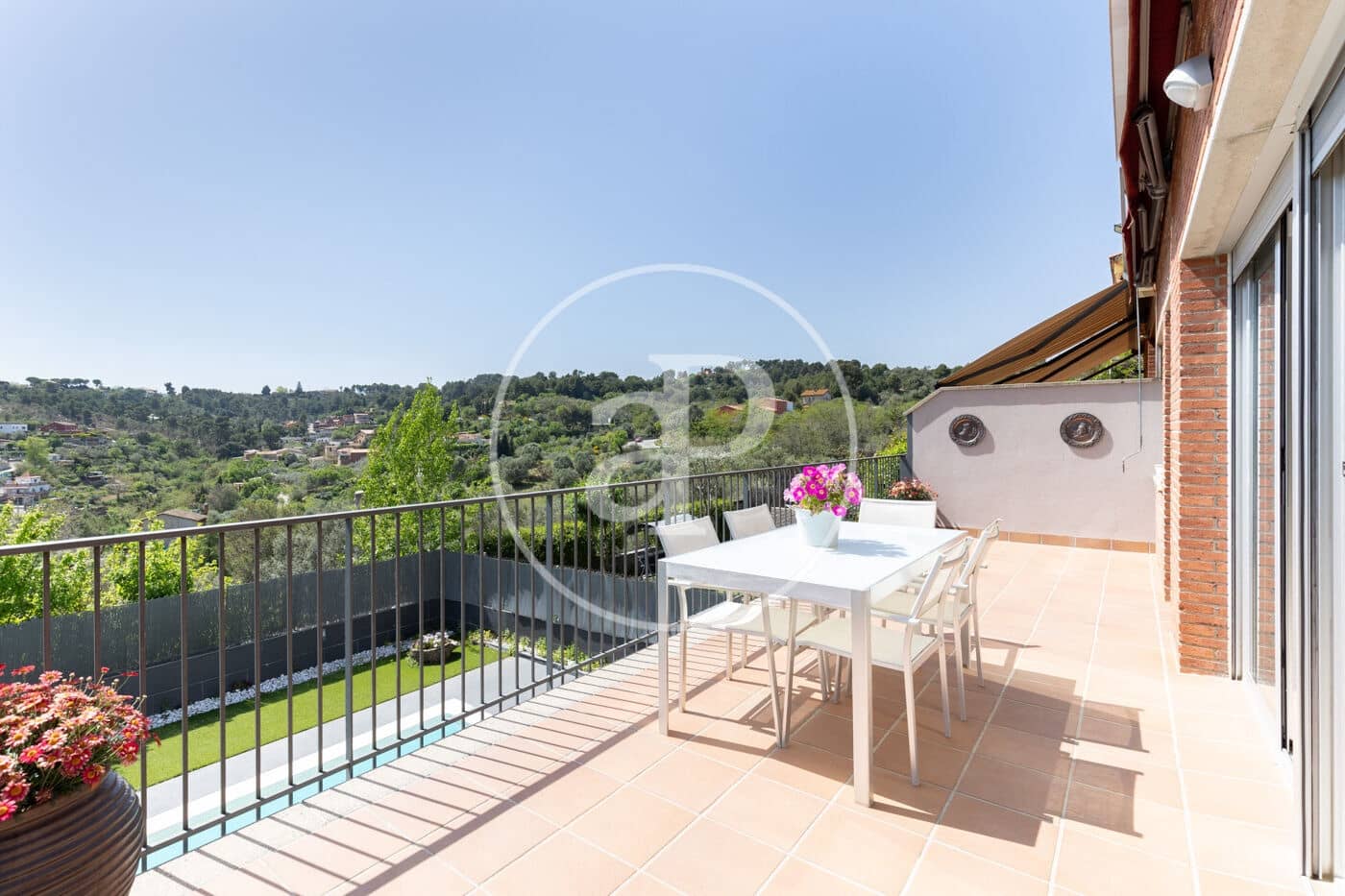 3 bedroom Villa for sale in Terrassa with pool - € 550,000 (Ref: 9770623)