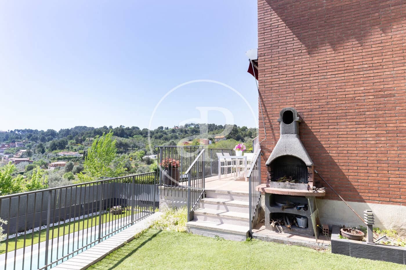 3 bedroom Villa for sale in Terrassa with pool - € 550,000 (Ref: 9770623)