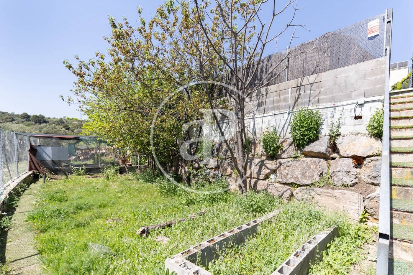 3 bedroom Villa for sale in Terrassa with pool - € 550,000 (Ref: 9770623)