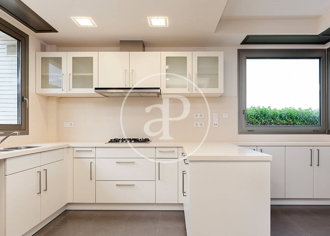 5 bedroom Apartment for rent in Sant Vicenc de Montalt with pool garage - € 4,855 (Ref: 9770624)