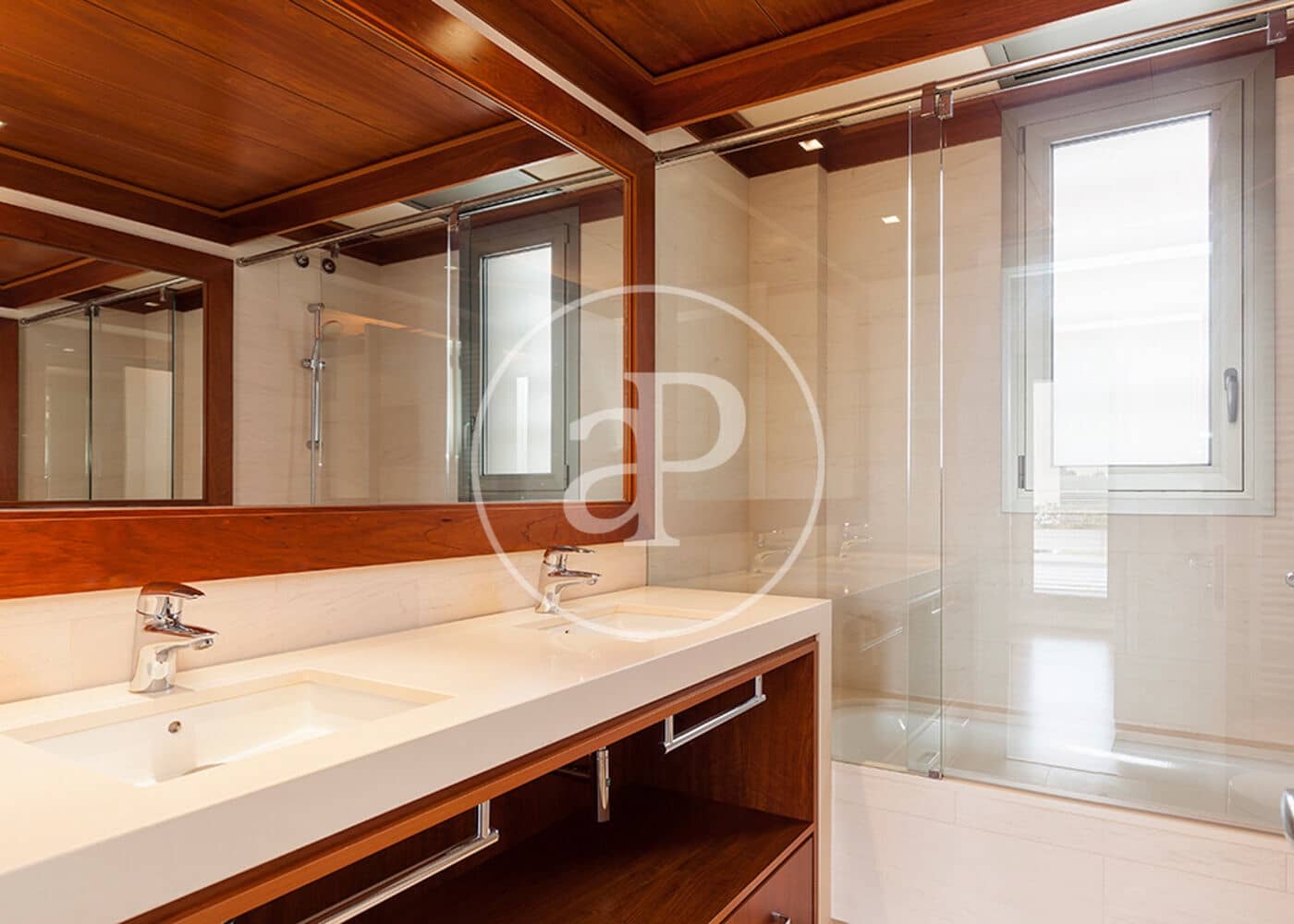 5 bedroom Apartment for rent in Sant Vicenc de Montalt with pool garage - € 4,855 (Ref: 9770624)