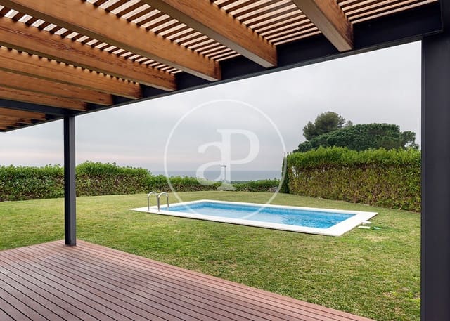 5 slaapkamer Appartement te huur in Sant Vicenç de Montalt met zwembad garage - € 4.855 (Ref: 9770624)