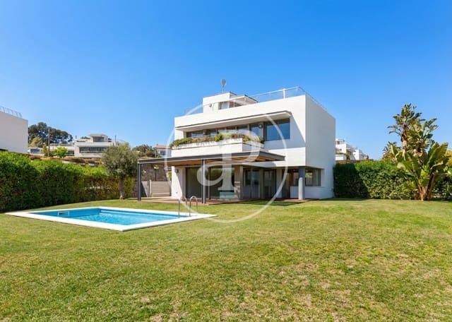 5 slaapkamer Appartement te huur in Sant Vicenç de Montalt met zwembad garage - € 4.855 (Ref: 9770624)