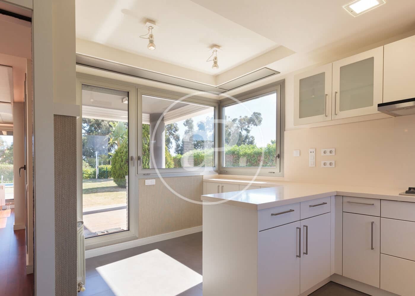 5 bedroom Apartment for rent in Sant Vicenc de Montalt with pool garage - € 4,311 (Ref: 9770625)