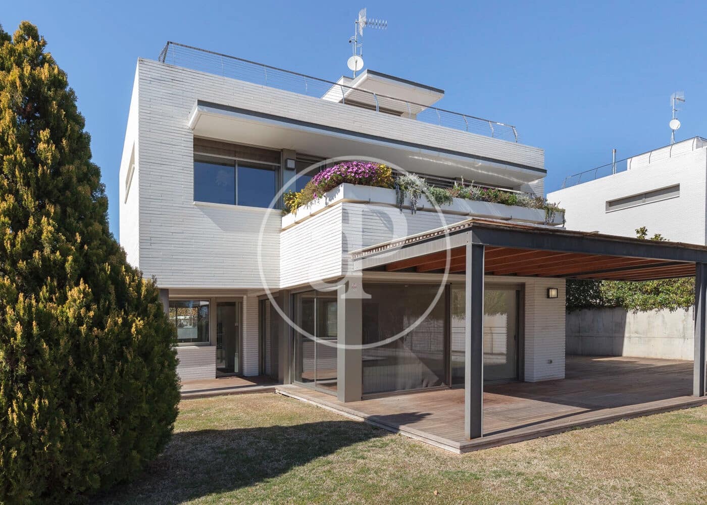 5 bedroom Apartment for rent in Sant Vicenc de Montalt with pool garage - € 4,311 (Ref: 9770625)