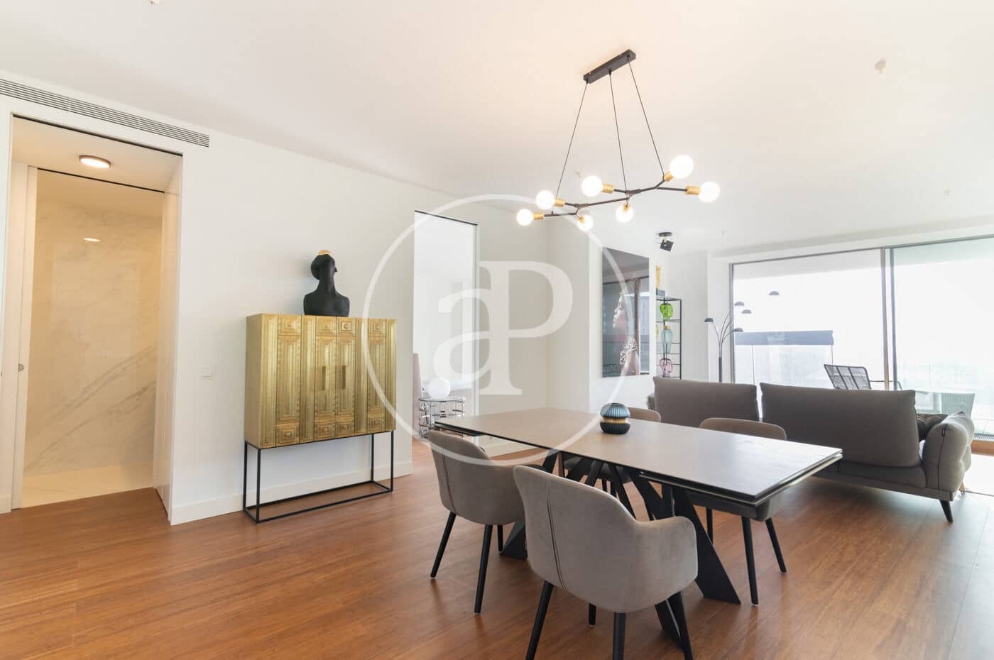 1 bedroom Apartment for rent in Barcelona city with pool garage - € 5,145 (Ref: 9770626)