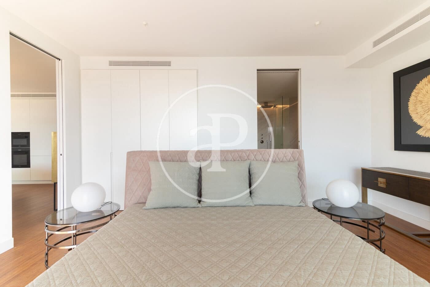 1 bedroom Apartment for rent in Barcelona city with pool garage - € 5,145 (Ref: 9770626)