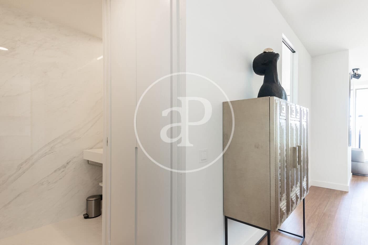 1 bedroom Apartment for rent in Barcelona city with pool garage - € 5,145 (Ref: 9770626)