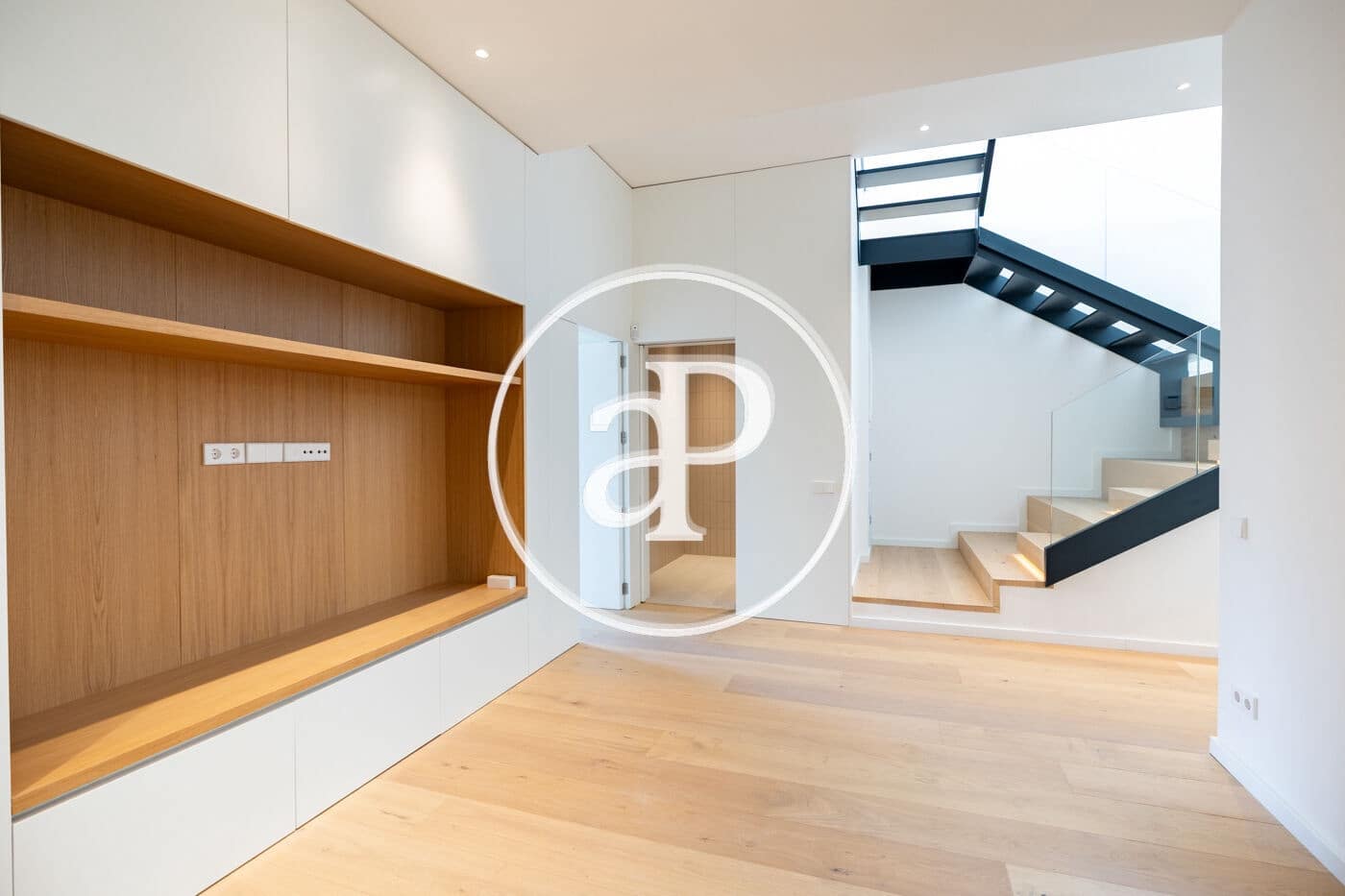 Lägenhet till salu i Barcelona stad - 1 700 009 € (Ref: 9770631)