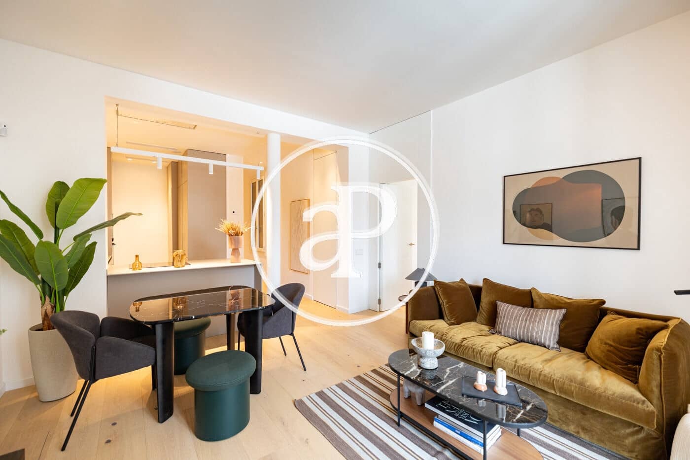 Lägenhet till salu i Barcelona stad - 1 700 009 € (Ref: 9770631)