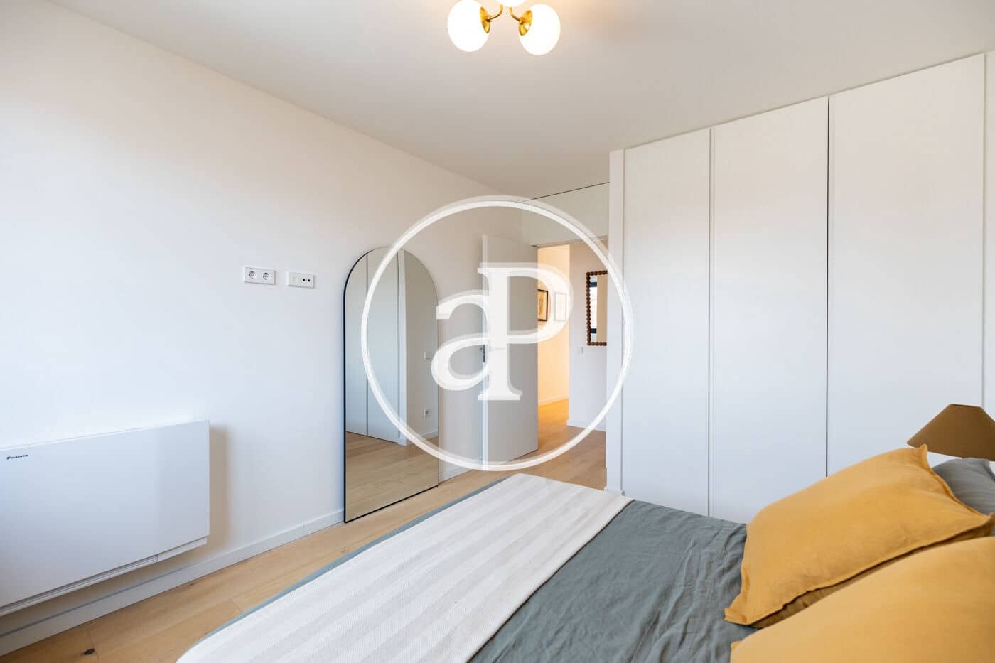 Lägenhet till salu i Barcelona stad - 1 800 000 € (Ref: 9770632)