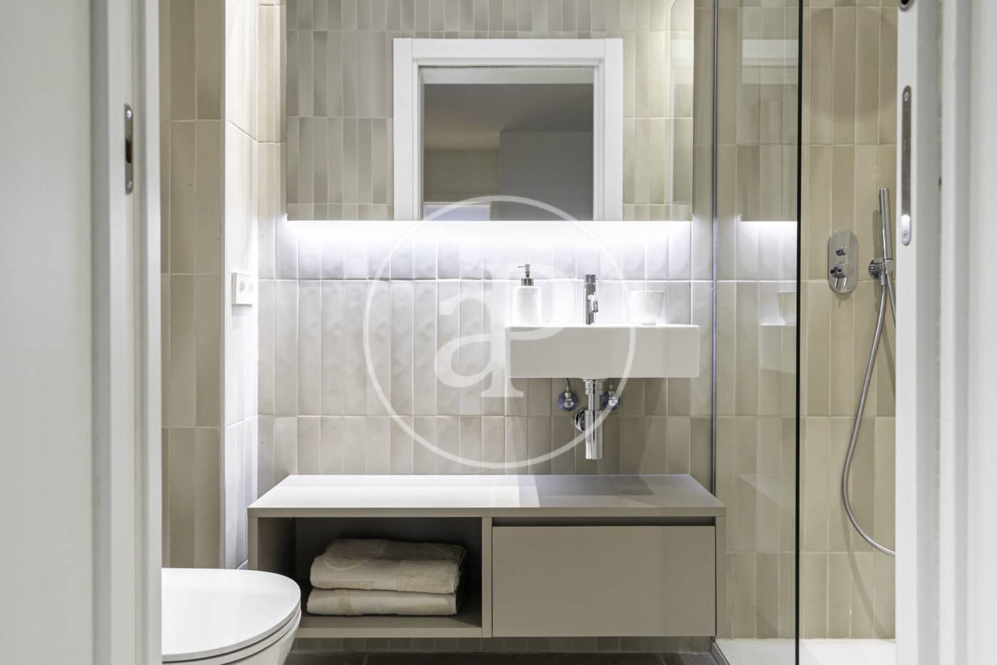 Apartamento para venda em Barcelona cidade - 840 000 € (Ref: 9770633)