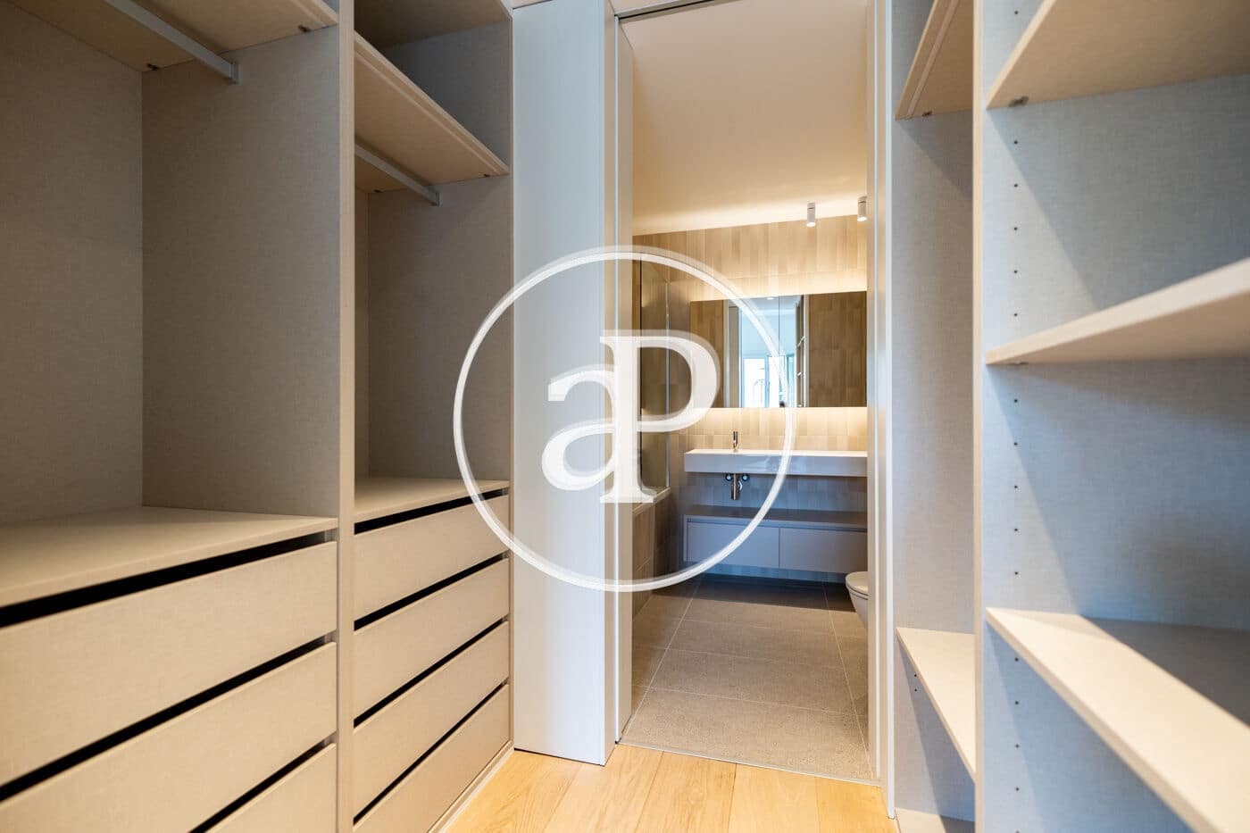Lägenhet till salu i Barcelona stad - 840 000 € (Ref: 9770633)