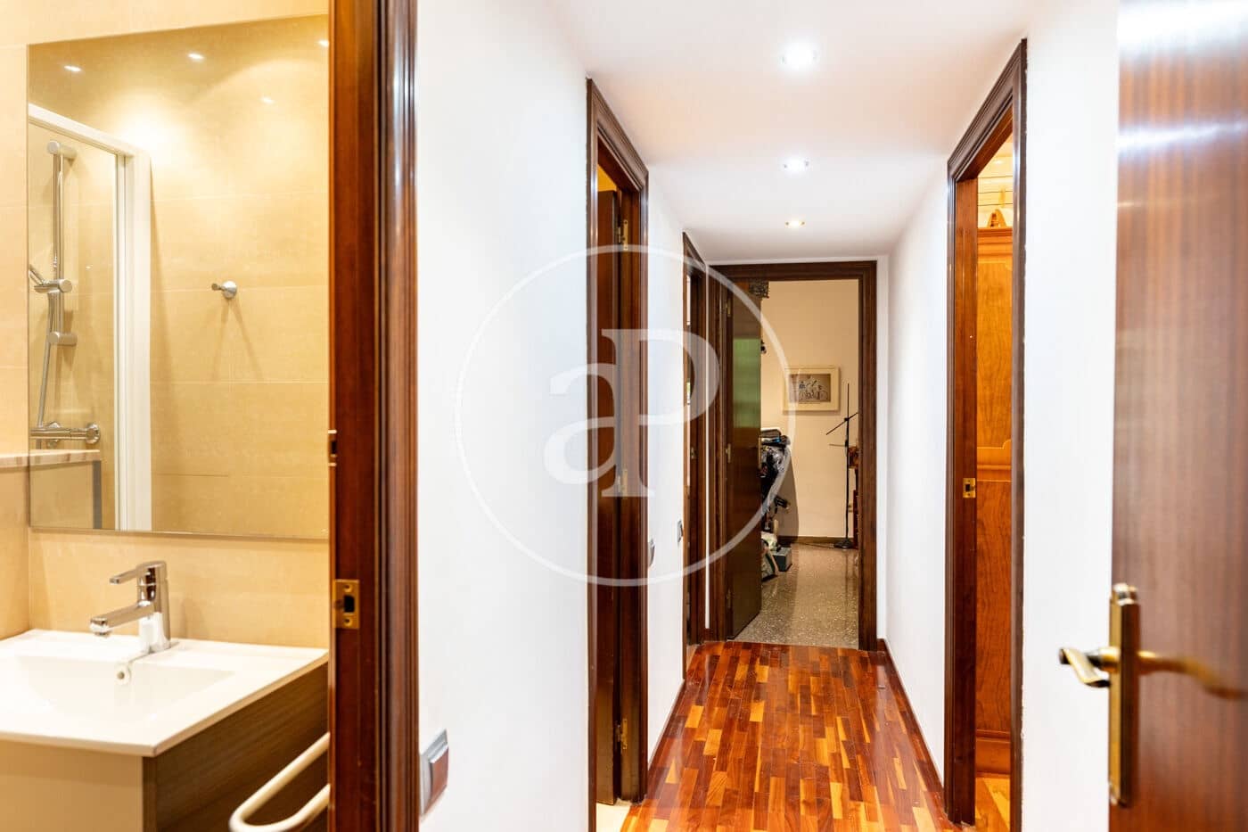 4 sypialnia Apartament na sprzedaż w Miasto Barcelona - 639 000 € (Ref: 9773041)