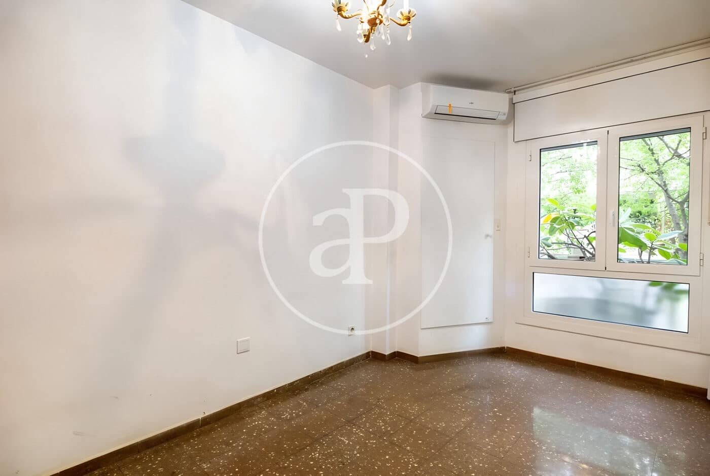 4 sypialnia Apartament na sprzedaż w Miasto Barcelona - 639 000 € (Ref: 9773041)