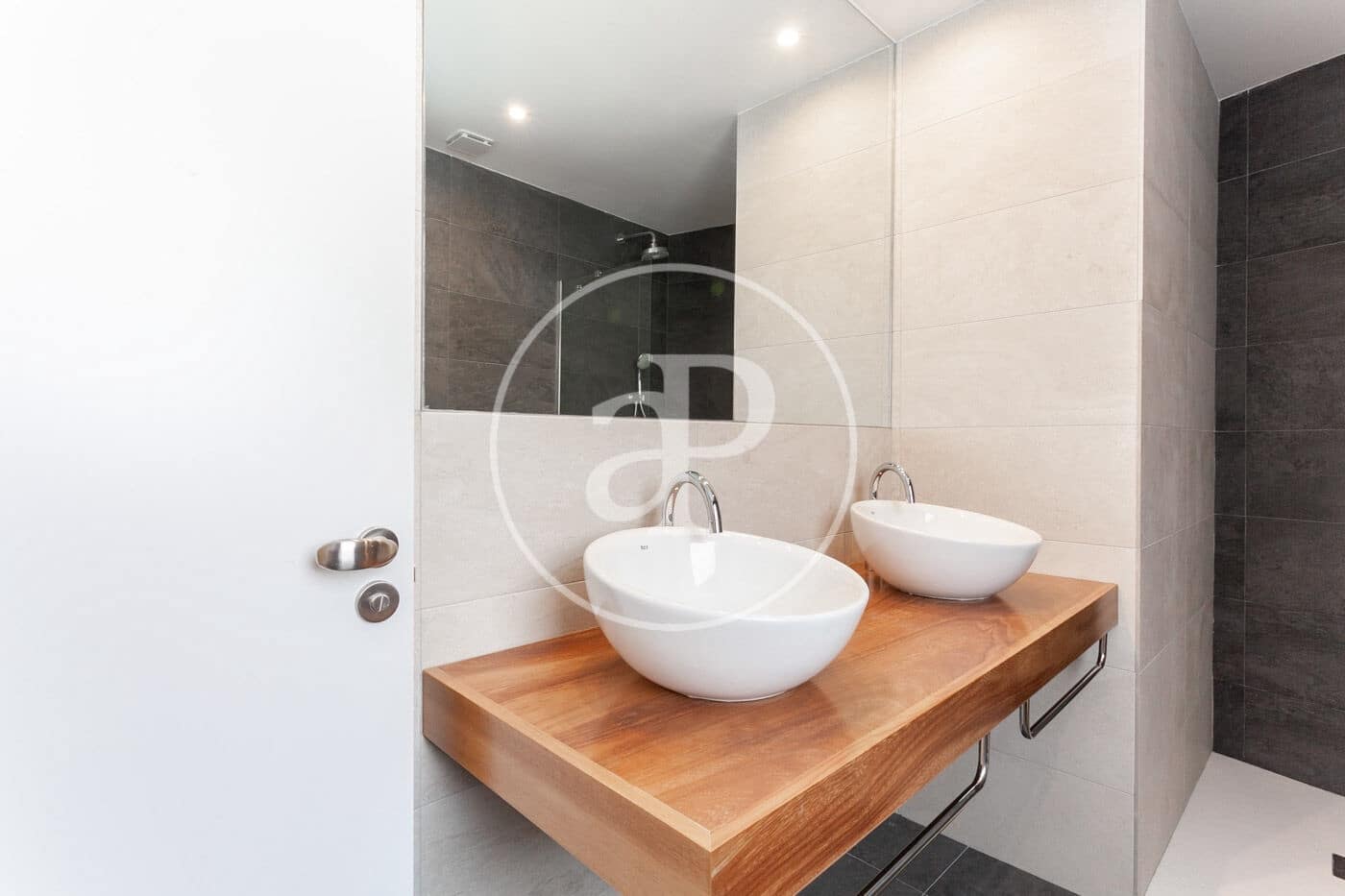 1 sypialnia Apartament do wynajęcia w Miasto Barcelona - 1 650 € (Ref: 9773043)