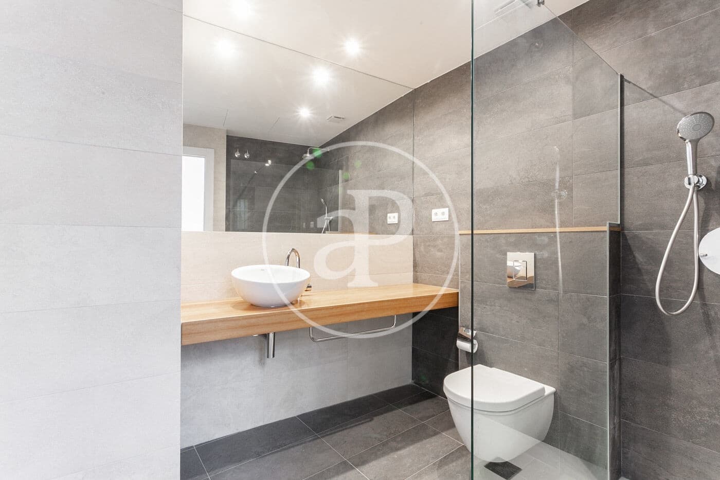 1 sypialnia Apartament do wynajęcia w Miasto Barcelona - 1 650 € (Ref: 9773043)