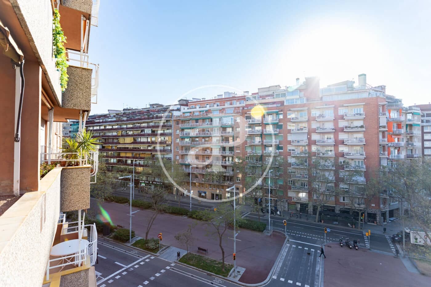4 sovrum Lägenhet att hyra i Barcelona stad med garage - 2 450 € (Ref: 9773044)
