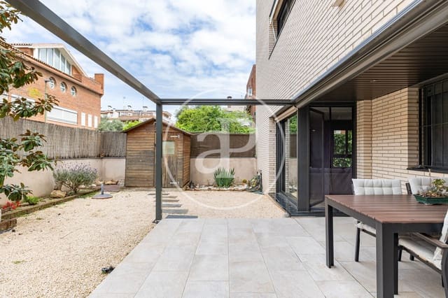 3 soveværelse Lejlighed til salg i Esplugues de Llobregat - € 735.000 (Ref: 9773045)