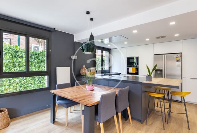 3 soveværelse Lejlighed til salg i Esplugues de Llobregat - € 735.000 (Ref: 9773045)