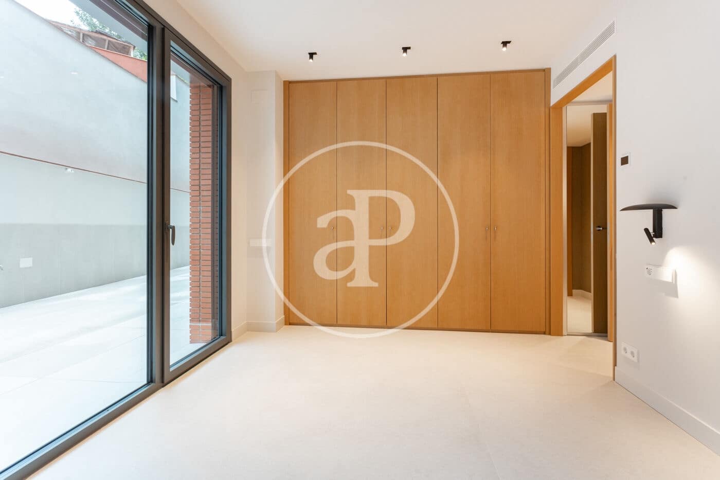 4 makuuhuone Huoneisto vuokrattavana paikassa Barcelona kaupunki mukana uima-altaan 
autotalli - 5 500 € (Ref: 9773046)