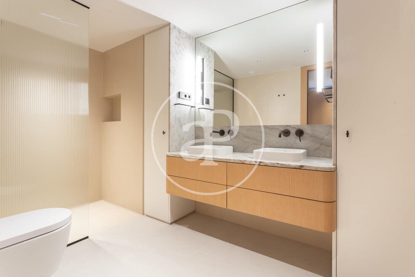 4 makuuhuone Huoneisto vuokrattavana paikassa Barcelona kaupunki mukana uima-altaan 
autotalli - 5 500 € (Ref: 9773046)