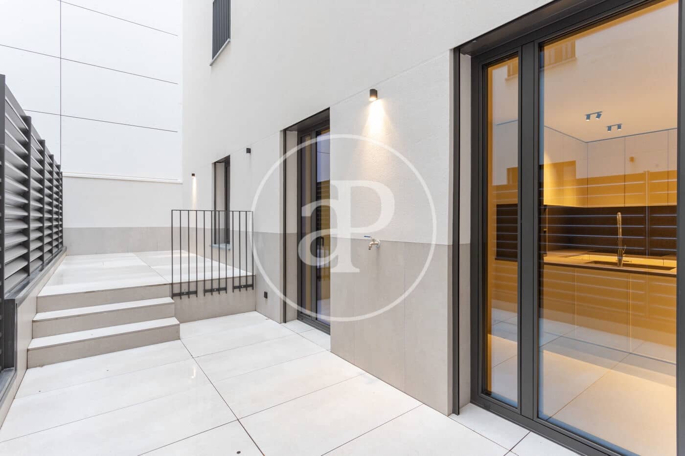 4 makuuhuone Huoneisto vuokrattavana paikassa Barcelona kaupunki mukana uima-altaan 
autotalli - 5 500 € (Ref: 9773046)