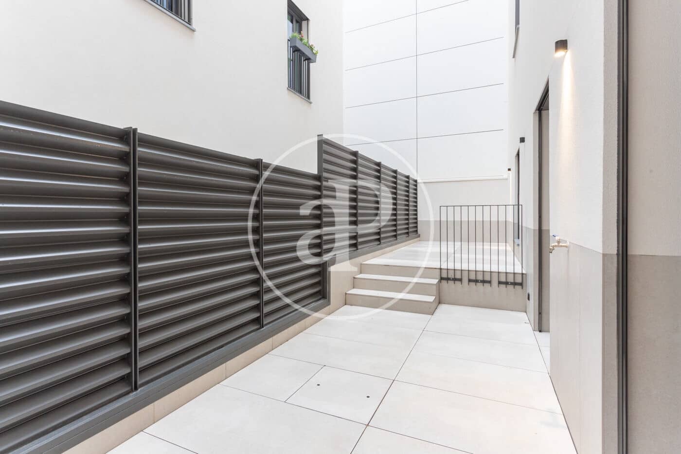 4 makuuhuone Huoneisto vuokrattavana paikassa Barcelona kaupunki mukana uima-altaan 
autotalli - 5 500 € (Ref: 9773046)