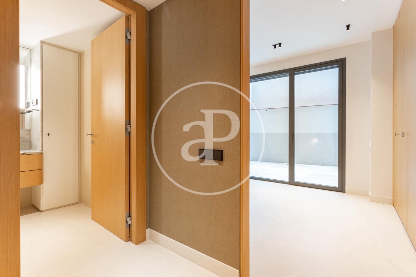 4 makuuhuone Huoneisto vuokrattavana paikassa Barcelona kaupunki mukana uima-altaan 
autotalli - 5 500 € (Ref: 9773046)