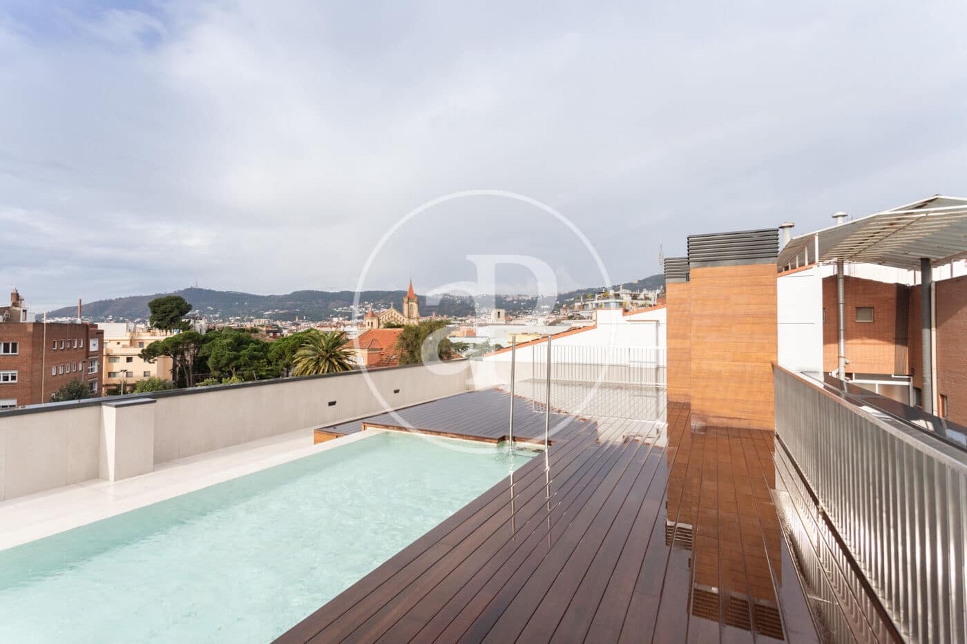 4 makuuhuone Huoneisto vuokrattavana paikassa Barcelona kaupunki mukana uima-altaan 
autotalli - 5 500 € (Ref: 9773046)