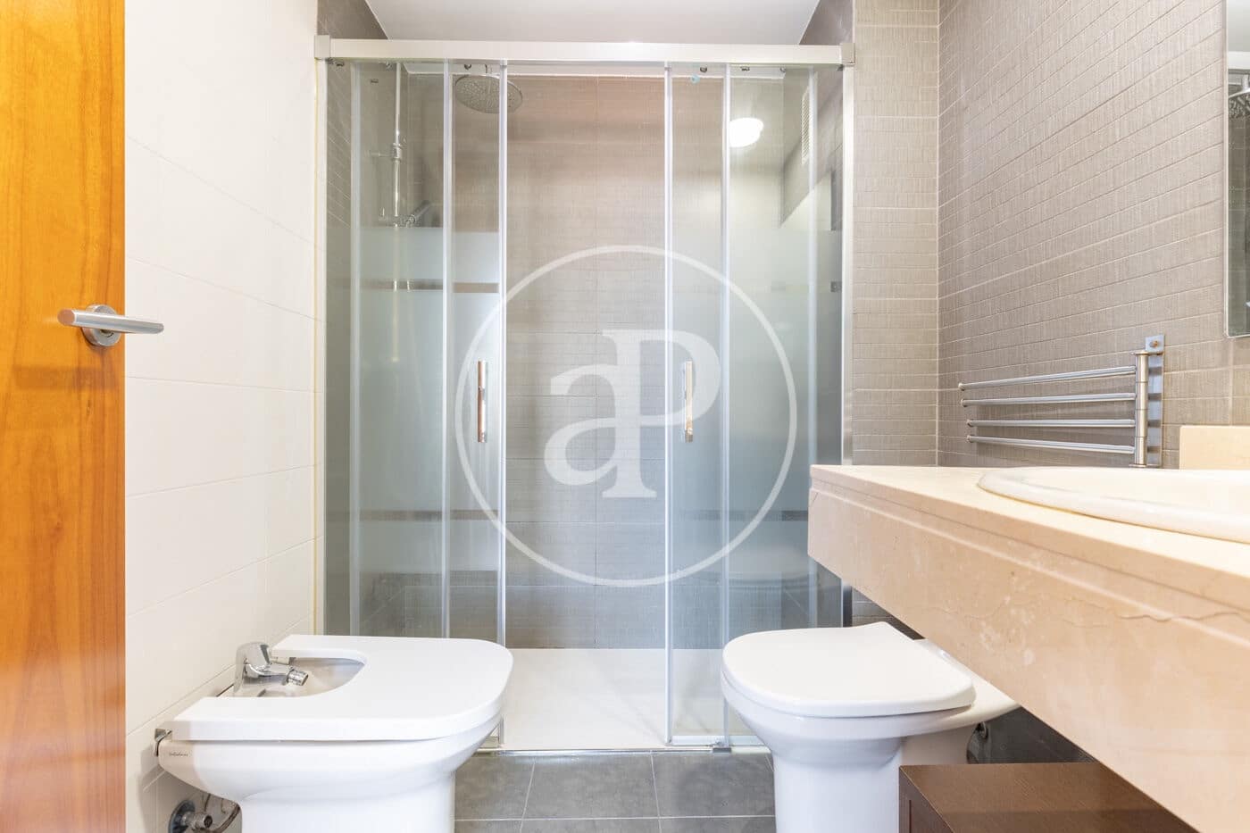 3 sypialnia Apartament do wynajęcia w Sabadell z basenem garażem - 1 336 € (Ref: 9773048)