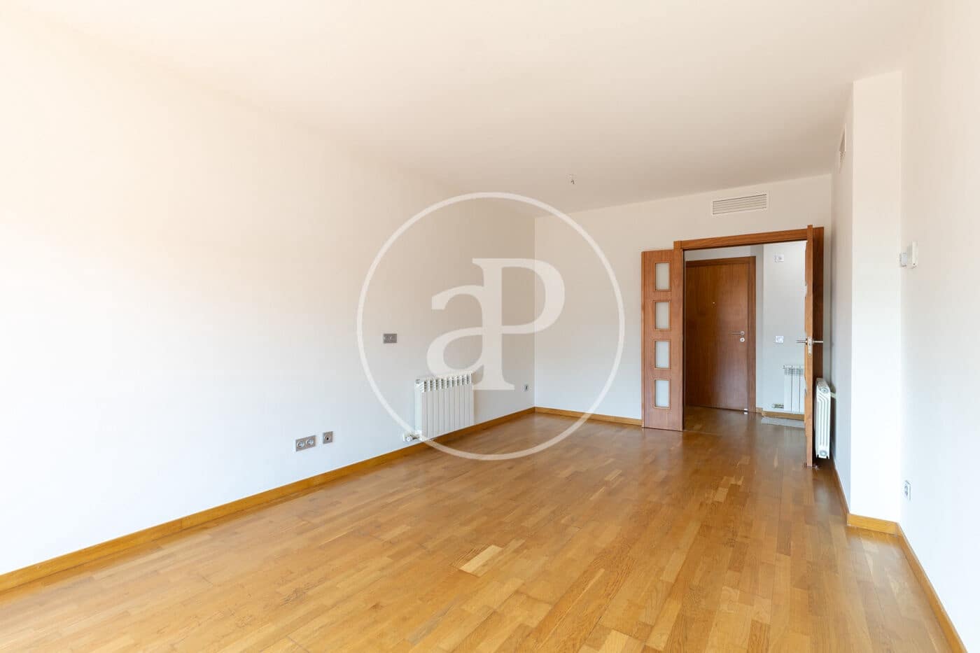 3 sypialnia Apartament do wynajęcia w Sabadell z basenem garażem - 1 336 € (Ref: 9773048)
