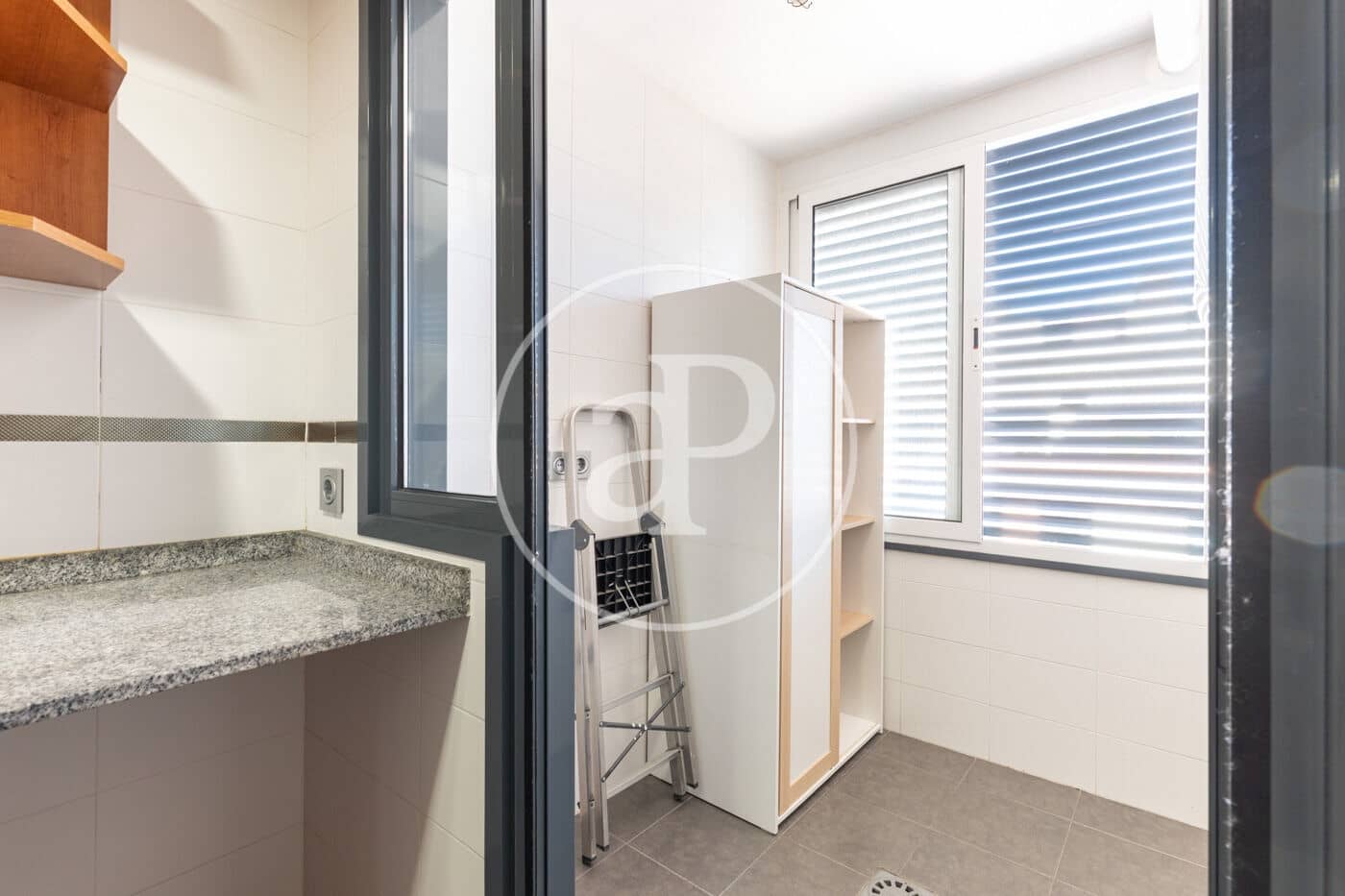 3 sypialnia Apartament do wynajęcia w Sabadell z basenem garażem - 1 336 € (Ref: 9773048)