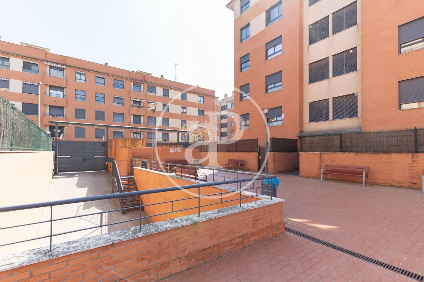 3 sypialnia Apartament do wynajęcia w Sabadell z basenem garażem - 1 336 € (Ref: 9773048)