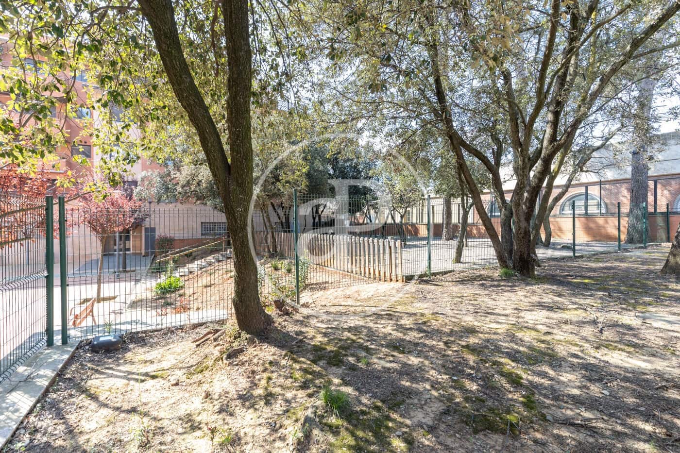 3 sypialnia Apartament do wynajęcia w Sabadell z basenem garażem - 1 336 € (Ref: 9773048)