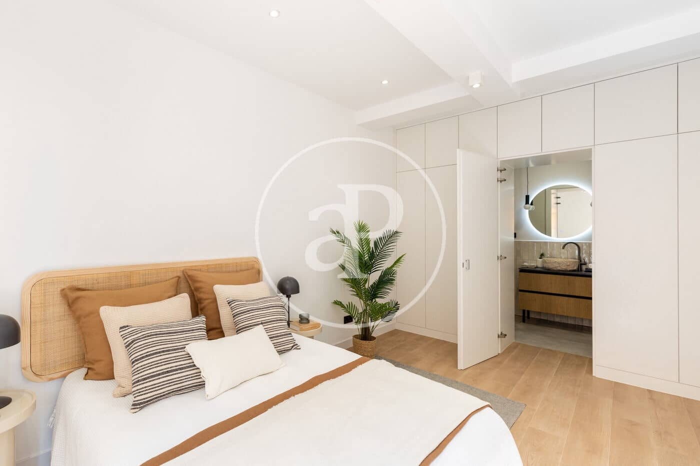 3 slaapkamer Appartement te koop in Barcelona stad - € 669.000 (Ref: 9778103)