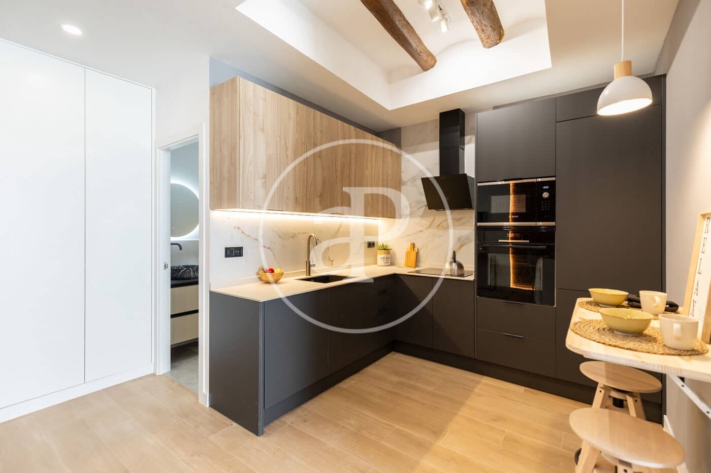 3 slaapkamer Appartement te koop in Barcelona stad - € 669.000 (Ref: 9778103)