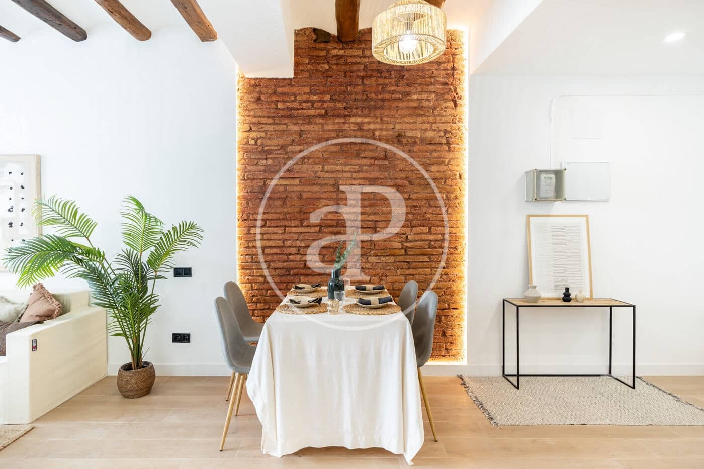 3 slaapkamer Appartement te koop in Barcelona stad - € 669.000 (Ref: 9778103)