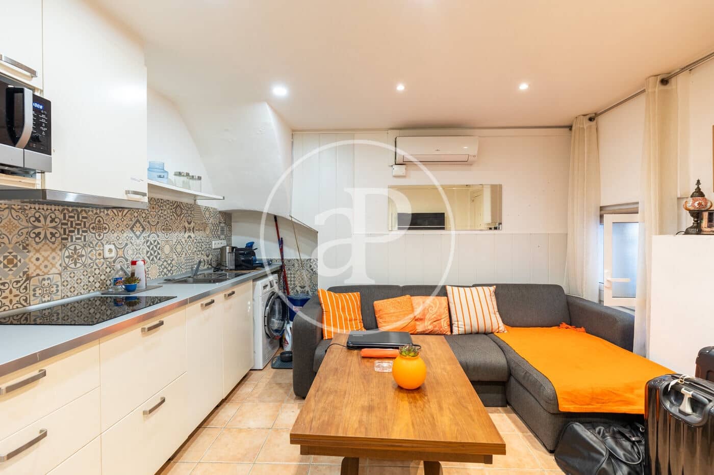 1 soveværelse Lejlighed til salg i Barcelona by - € 175.000 (Ref: 9780536)