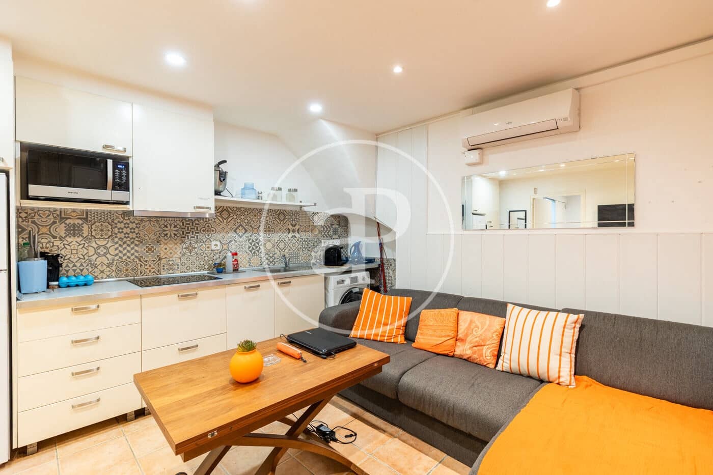 1 soveværelse Lejlighed til salg i Barcelona by - € 175.000 (Ref: 9780536)