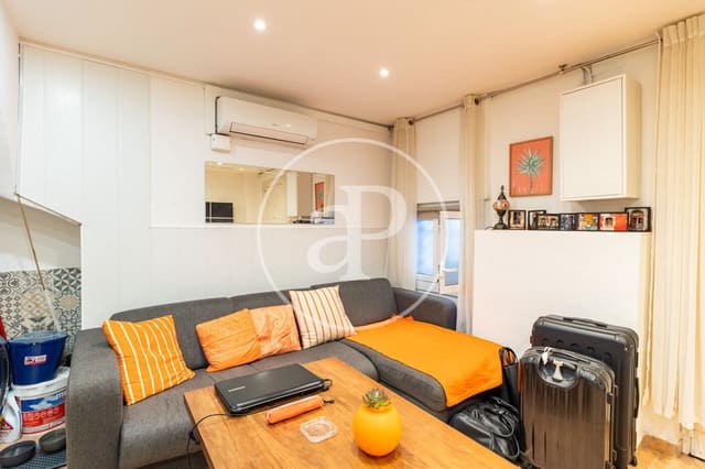 1 soveværelse Lejlighed til salg i La Barceloneta, Barcelona by - € 175.000 (Ref: 9780536)