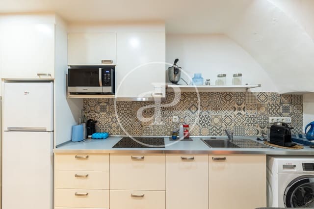 1 soveværelse Lejlighed til salg i La Barceloneta, Barcelona by - € 175.000 (Ref: 9780536)