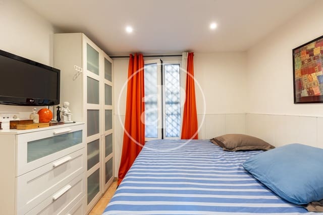 1 soveværelse Lejlighed til salg i La Barceloneta, Barcelona by - € 175.000 (Ref: 9780536)