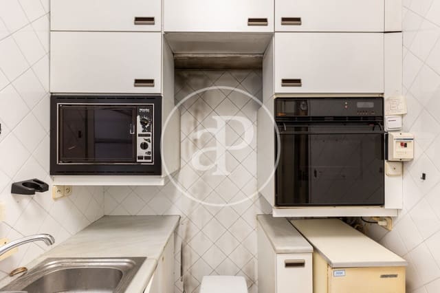 3 makuuhuone Huoneisto myytävänä paikassa El Putxet i El Farró, Barcelona kaupunki - 450 000 € (Ref: 9780538)