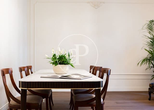 4 sovrum Lägenhet till salu i La Dreta de L'Eixample, Barcelona stad - 1 800 000 € (Ref: 9780539)