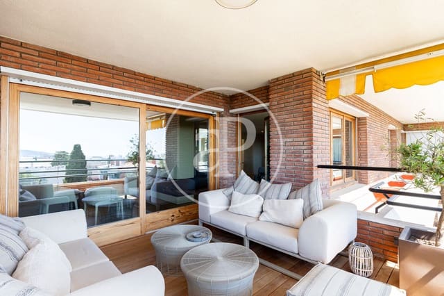 4 soverom Leilighet til salgs i Les Tres Torres, Barcelona by - € 2 000 000 (Ref: 9780540)